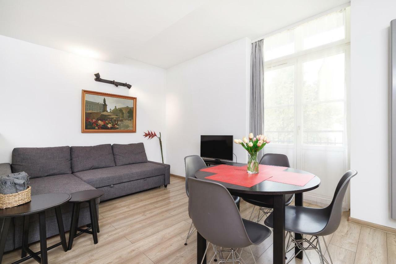 Apartments Cracow Miodowa By Renters Cracovia Esterno foto